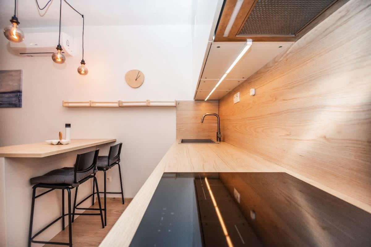 Center - Modern & Elegant Appartamento *